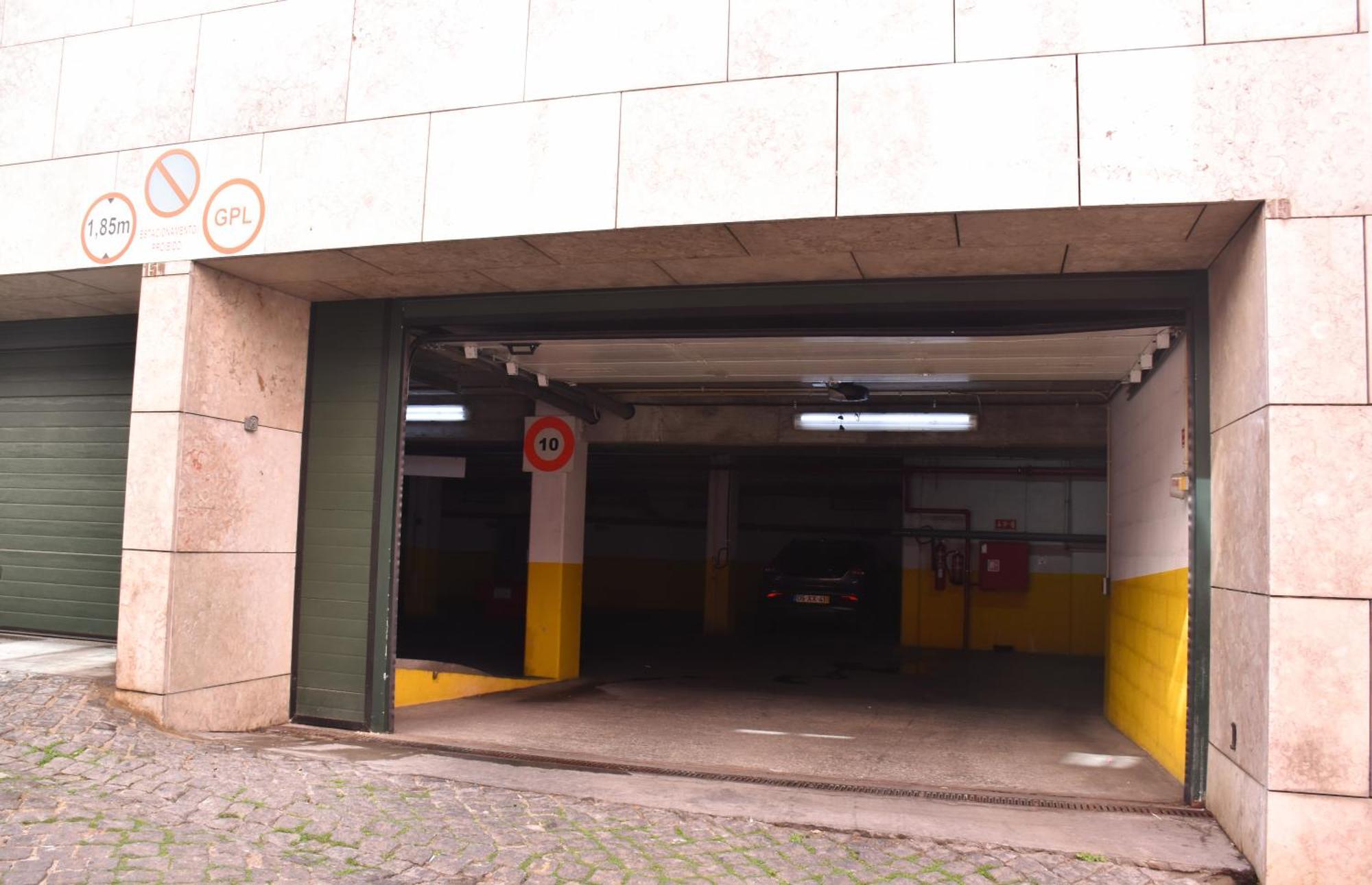 S. Bento Studio W/ Garage Lisboa Eksteriør bilde